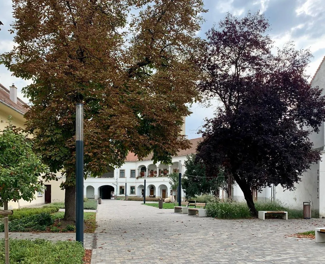 Apartment Forst-Haz Apartman Eger Hungary