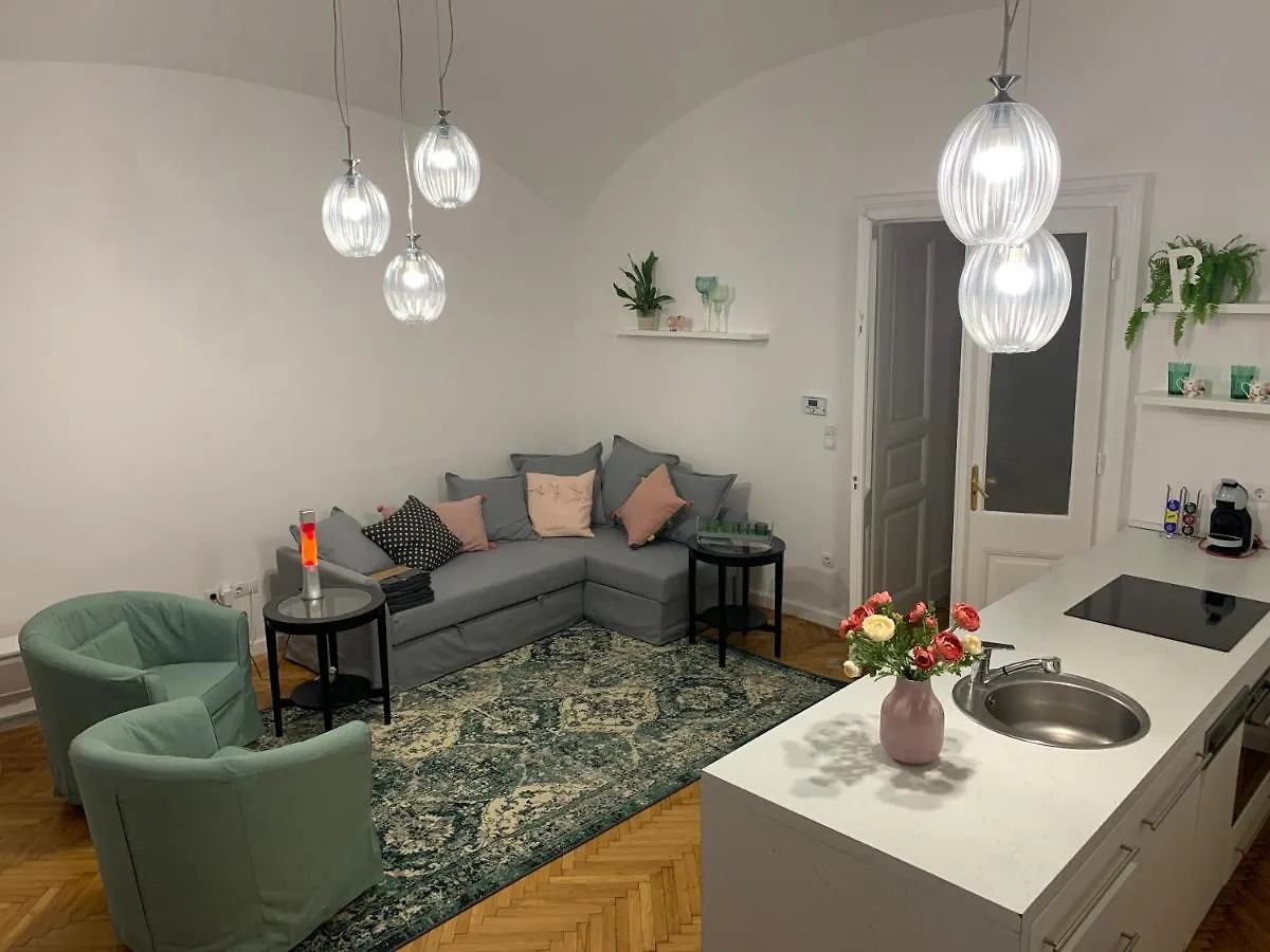 Forst-Haz Apartman Eger