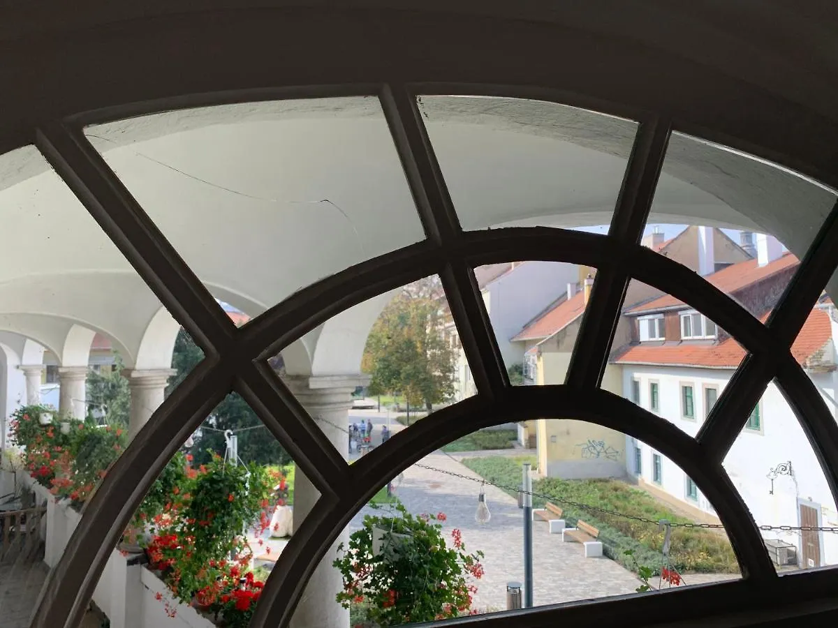Forst-Haz Apartman Eger Hungary
